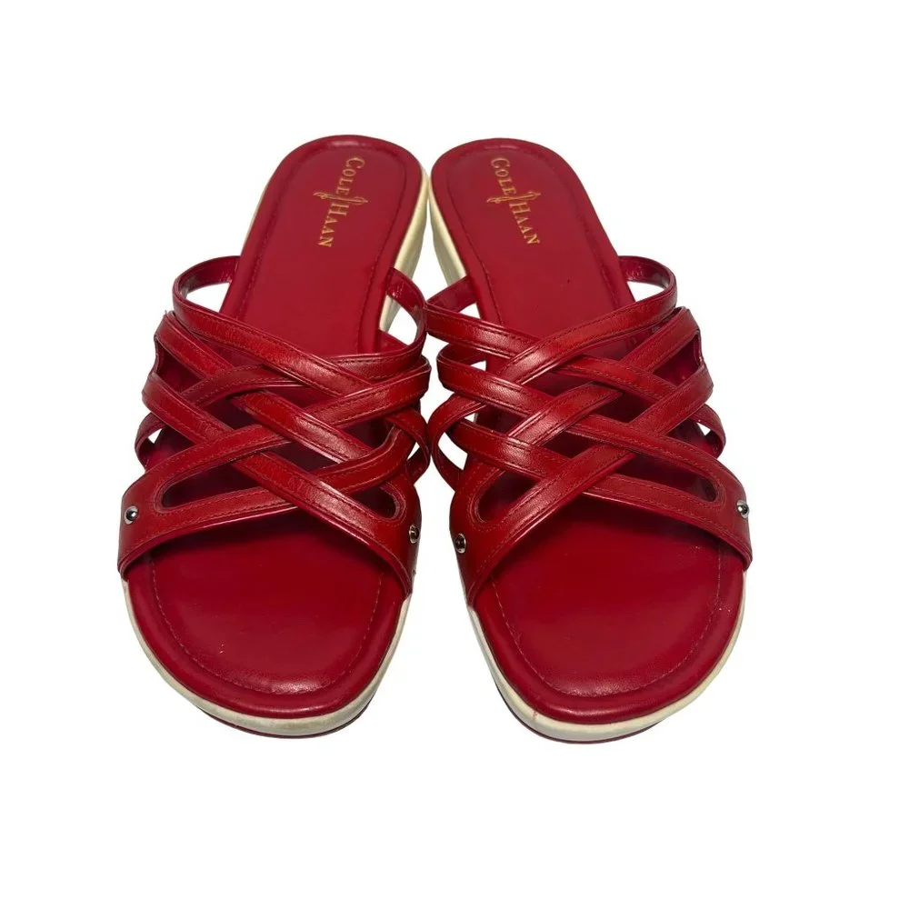 Cole Haan x Nike Air Women Size 10B Red Faux Leather Kitten Heel Slip On Sandals
